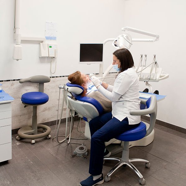 Oralduero clínica dental en Aranda de Duero foto gabinete