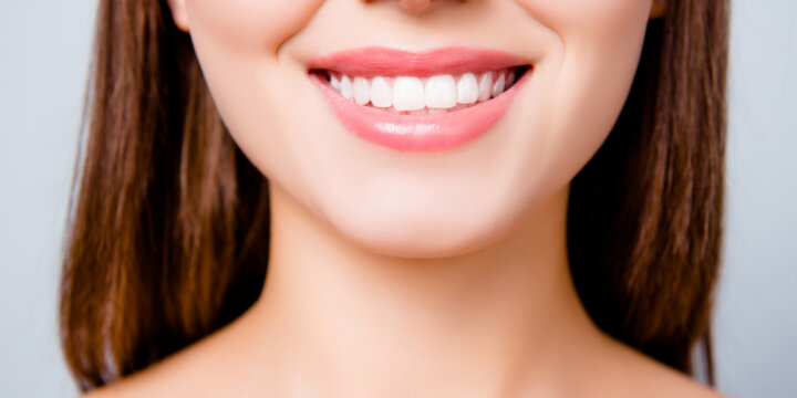 recomendaciones tras una cirugía de implantes dentales